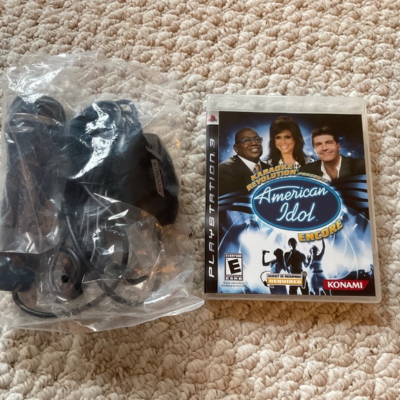 PS3 American Idol Encore game and microphone - Picture 3 of 6